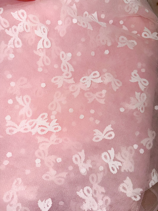 Pink mesh bows