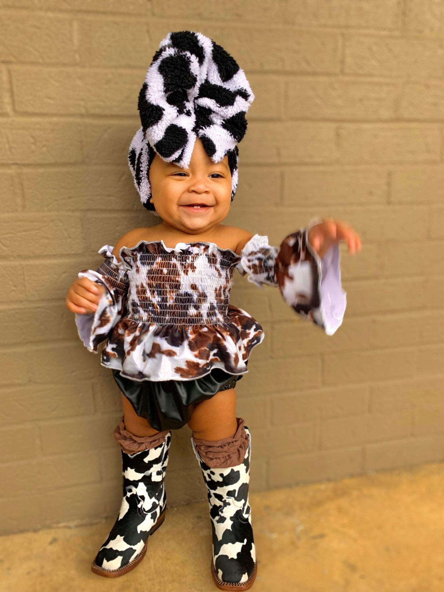 AS-IS Black Cow Tanner Mark Boots (READ DESCRIPTION)